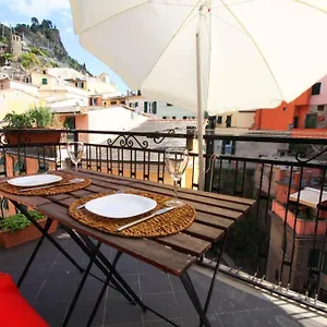 Diara, La Casa A Colori Con Terrazzo Appartement